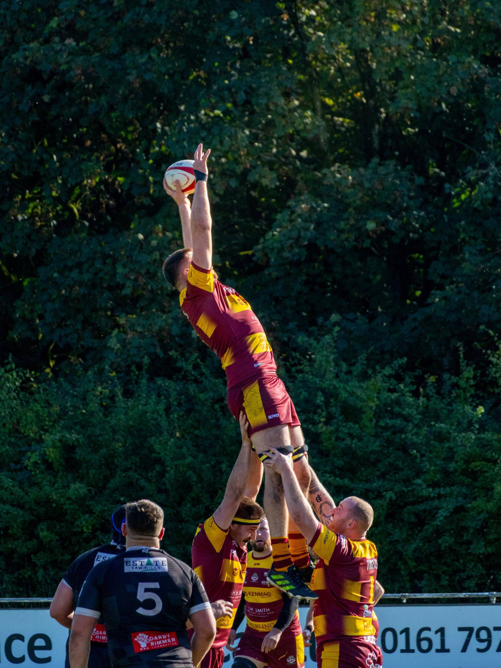 Sedgley Park win a lineout against Huddersfield at Park Lane